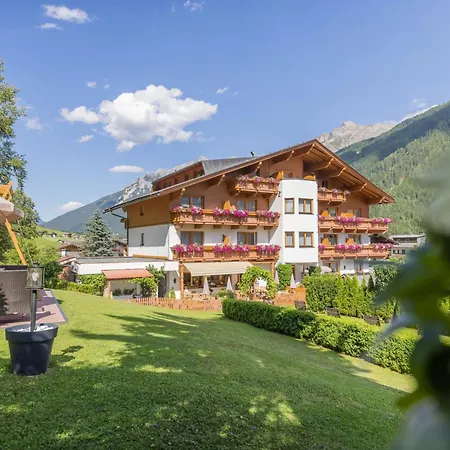 Tiroler B&B Hotel Christoph-2
